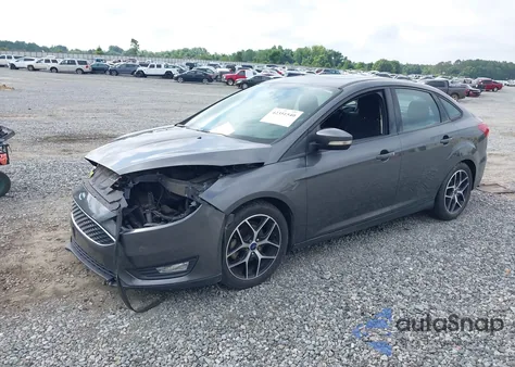 2017 Ford Focus Sel z USA, uszkodzony, nr VIN 1FADP3H29HL225375